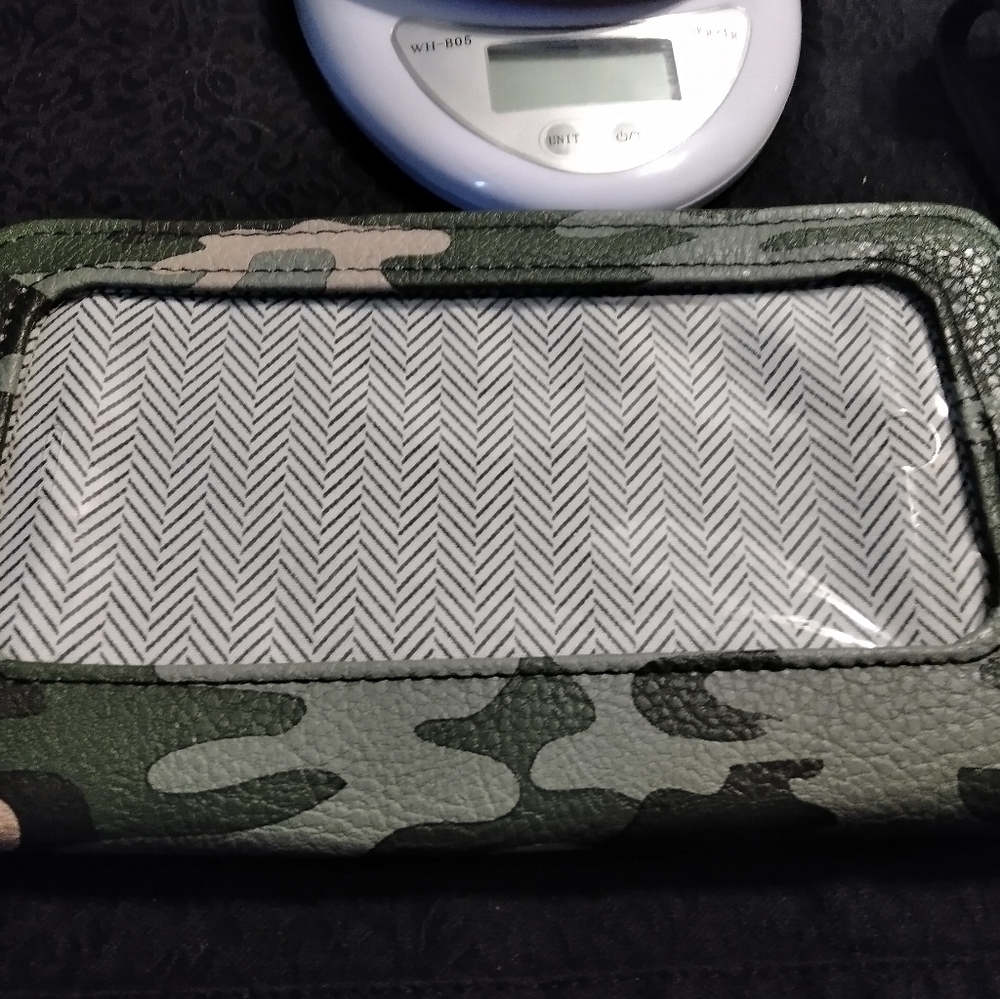 Camo Walter
